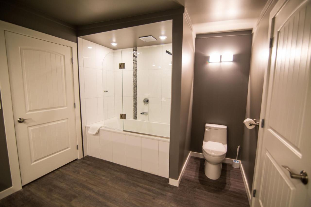 Clipperton Suite By Revelstoke Vacations Exteriér fotografie